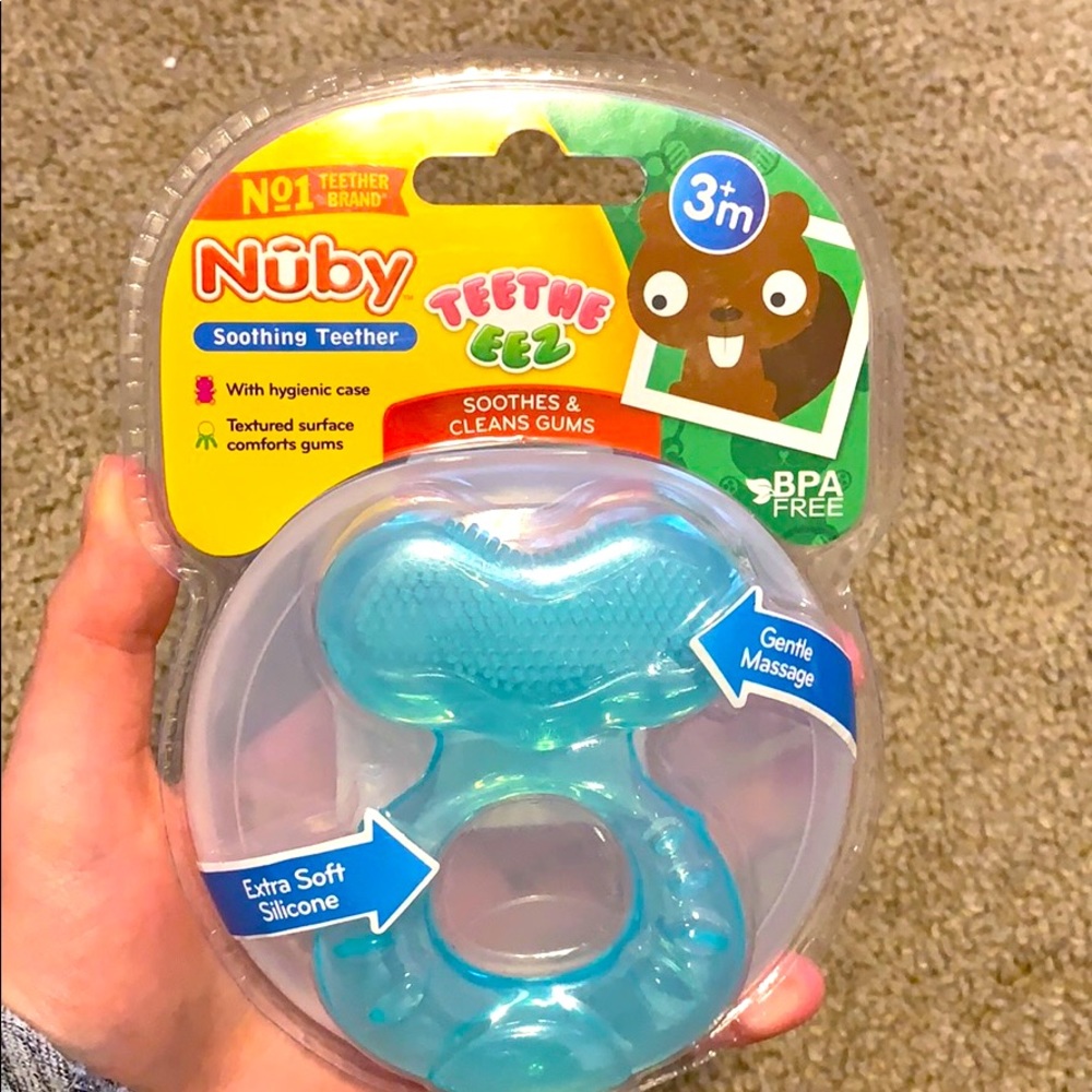 Nubby soothing teether